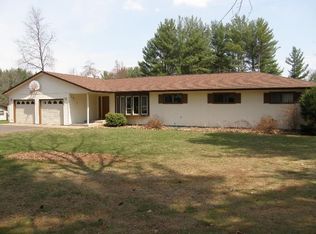 686 Oak St, Barron, WI 54812