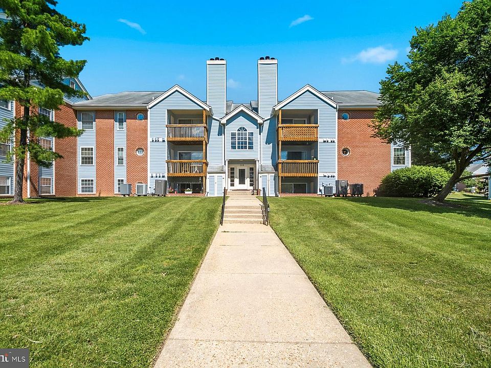 1st image of 112 Water Fountain Way Unit 303
