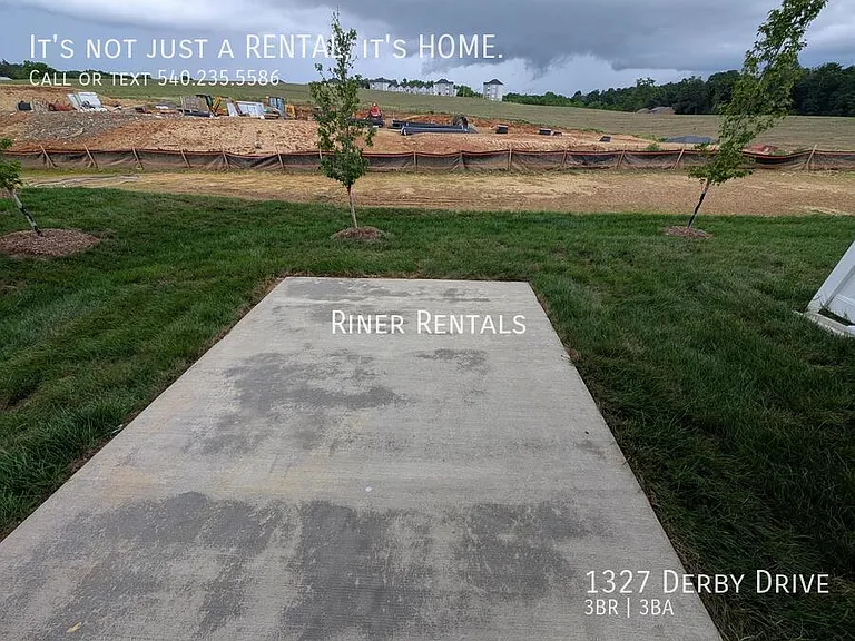 1327 Derby Dr — Photo 9