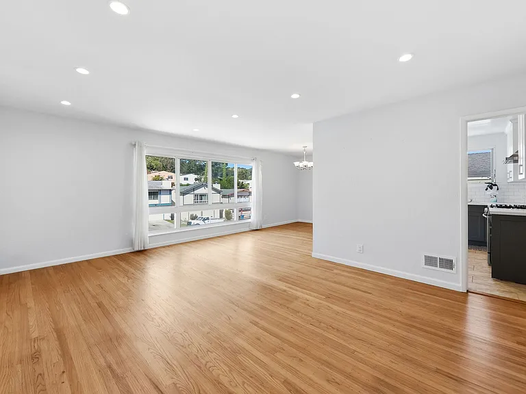 4252 Callan Blvd — Photo 8