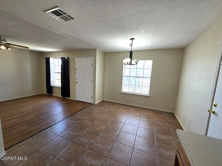 2304 Tierra Serena Rd — Photo 10