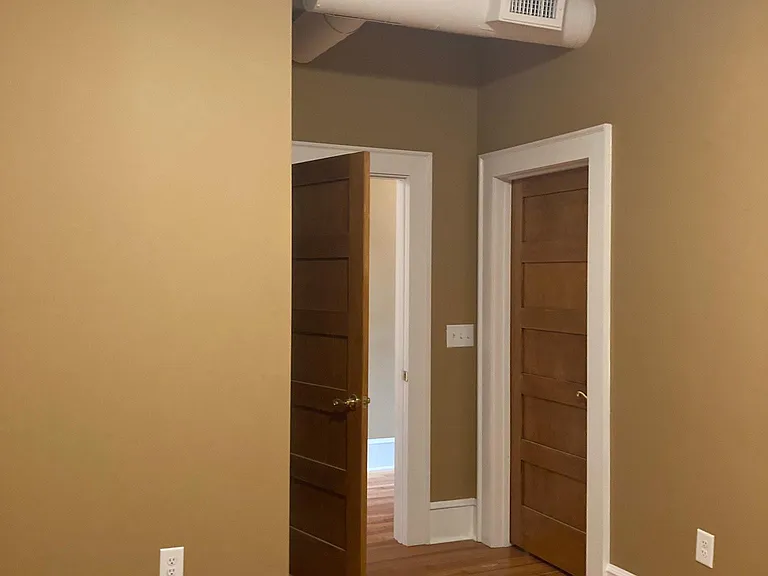 212 S Center St #203 — Photo 26