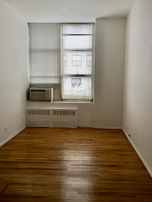 Rented by Modern Spaces | media 22