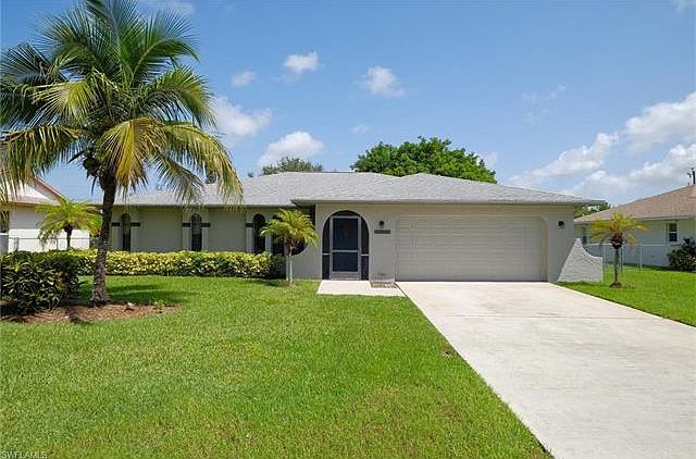 1st image of 217 SW 39th St