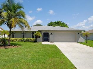 217 SW 39th St, Cape Coral, FL 33914