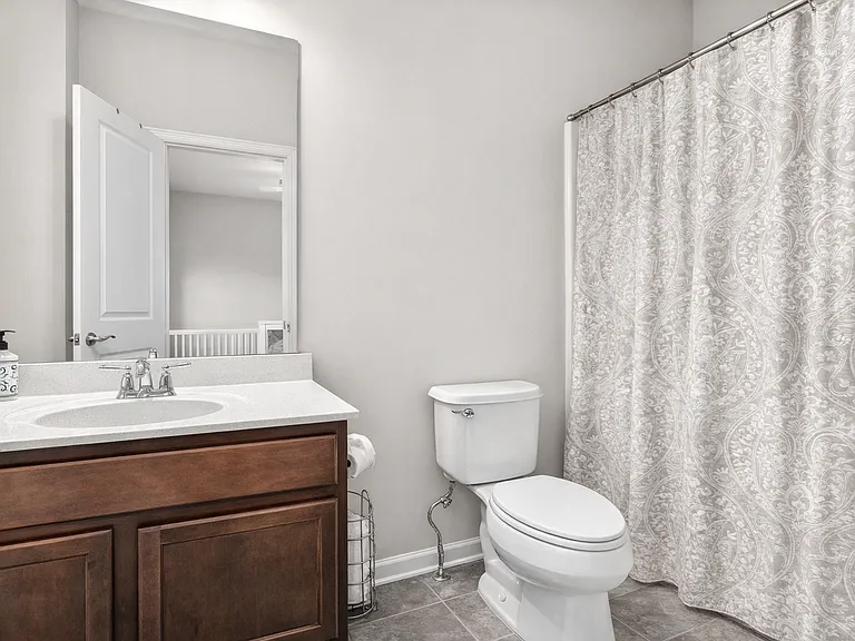 1648 Sabastian Point NE — Photo 11