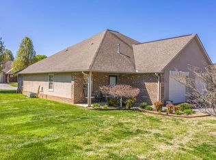 436 Lochmere Dr, Morristown, TN 37814