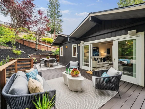 589 Tahos Rd, Orinda, CA 94563