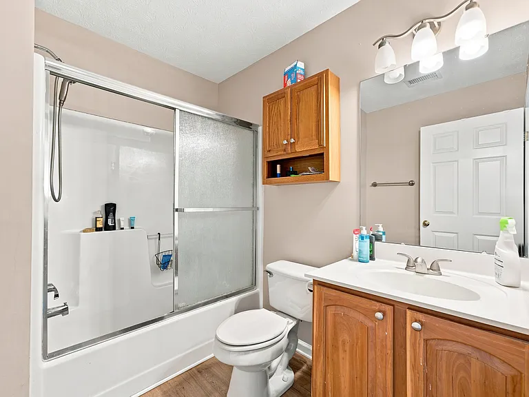 634 Village Green Blvd E — Photo 12