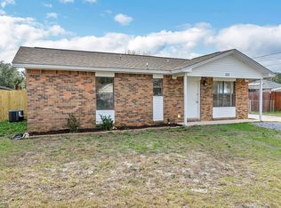 505 Cypress St, Mary Esther, FL 32569