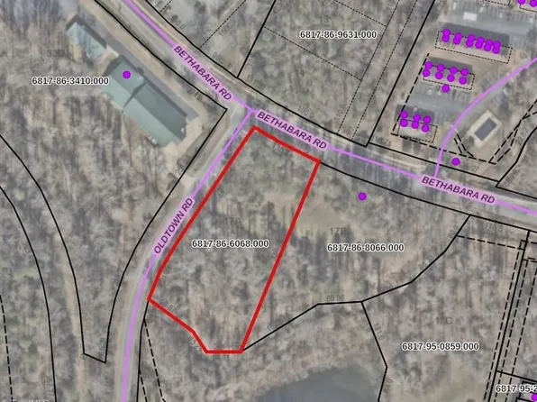 1406 Old Town Rd #17A, Winston Salem, NC 27106