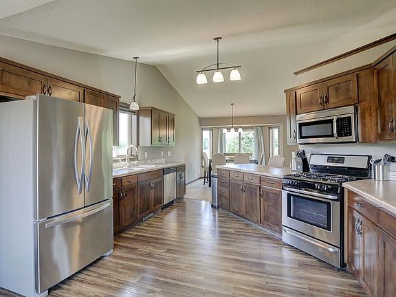 5th image of 1307 Deer Haven Ct