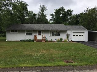 1 Crescent Dr, Painted Post, NY 14870