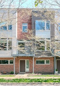1255 W 75th St, Cleveland, OH, 44102