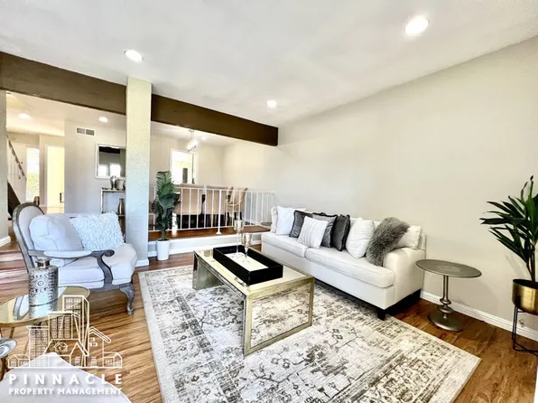 3 Hilltop Cir, Rancho Palos Verdes, CA 90275