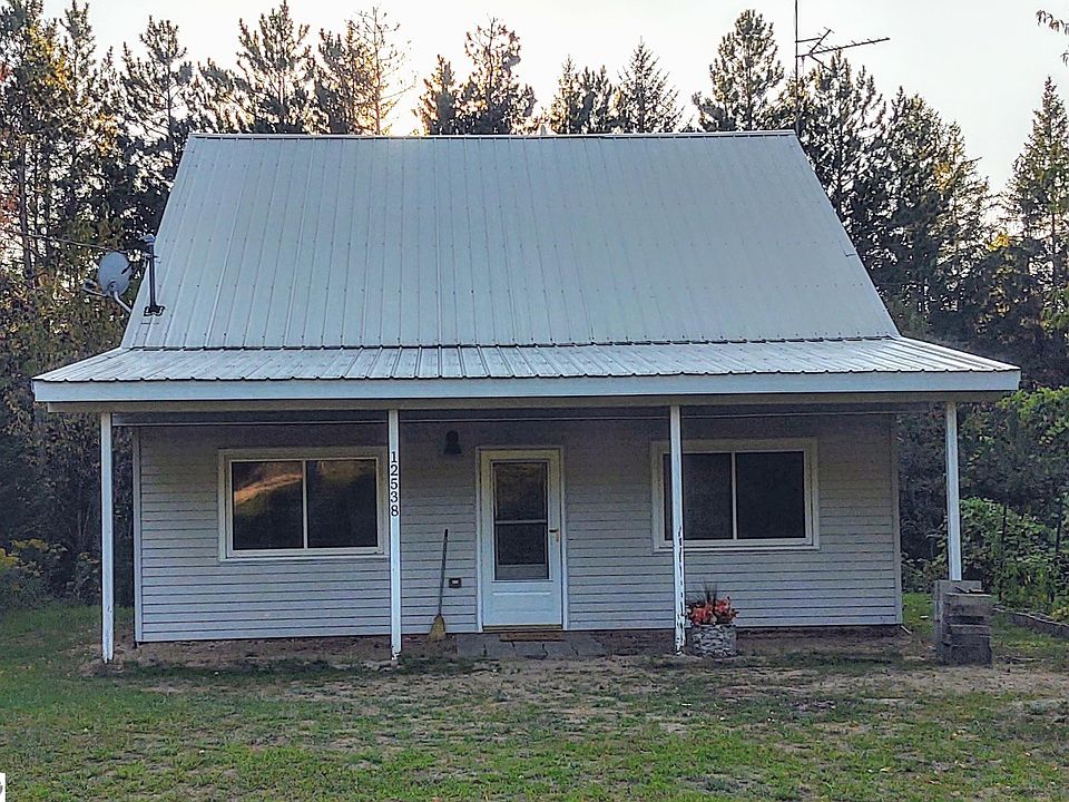 12538 Shippy Rd SW, Fife Lake, MI 49633 MLS 1915402 Zillow