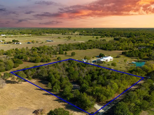 2137 County Road 3303, Greenville, TX 75402