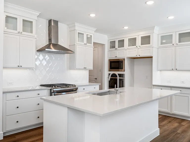619 Sunflower Trl — Photo 3