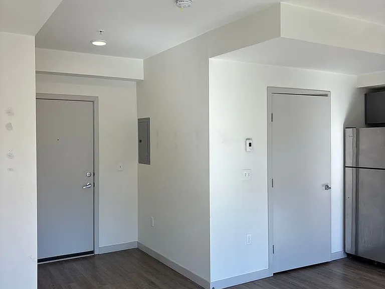 4801 Fauntleroy Apartments — Photo 27