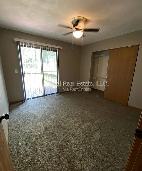 2 Innsbruck Ln — Photo 7