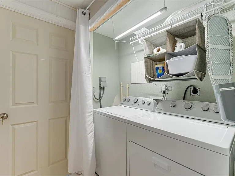 2363 Milford Cir — Photo 15