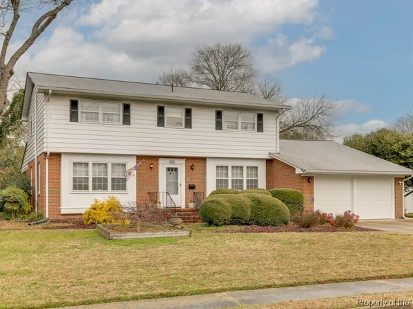 337 Woodside Dr, Hampton, VA 23669