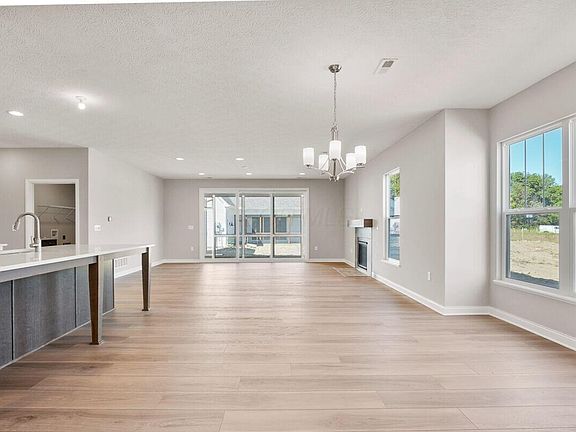 4th image of 4528 Nonius Dr #1020