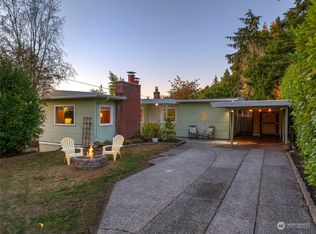 2010 SW 114th St, Seattle, WA 98146