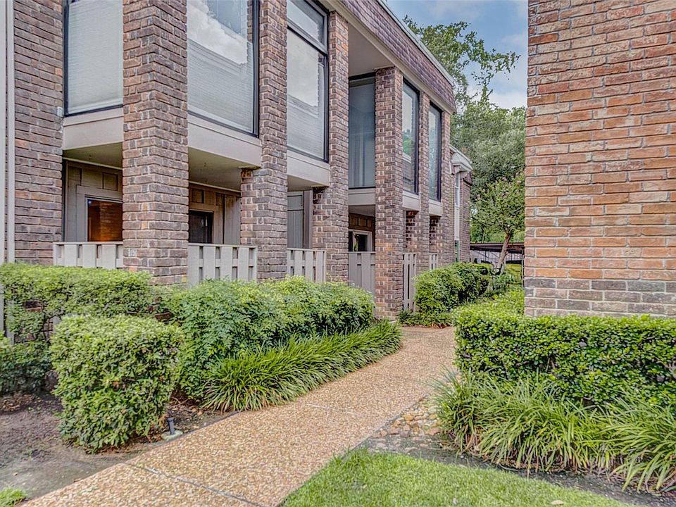 1st image of 7555 Katy Fwy APT 55