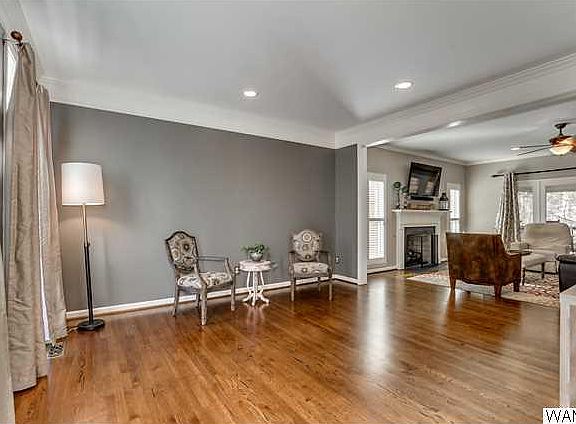 5th image of 6708 Locksley Dr