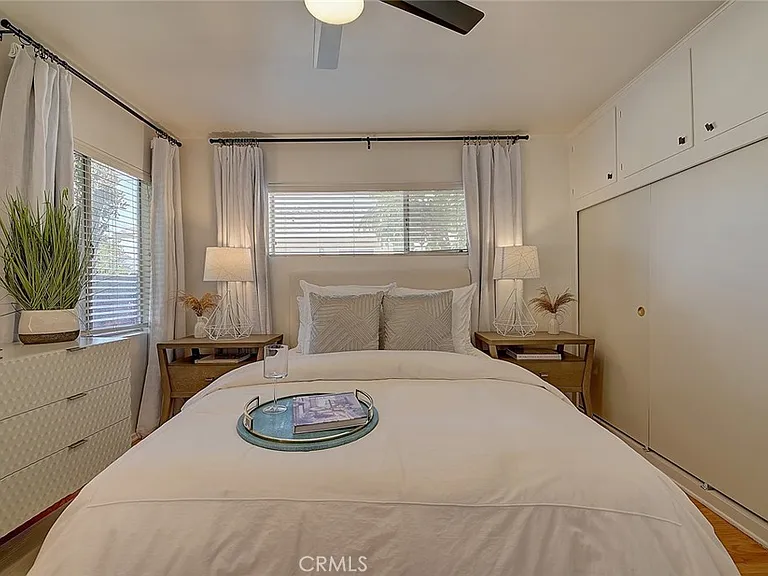 444 N Shattuck Pl — Photo 51