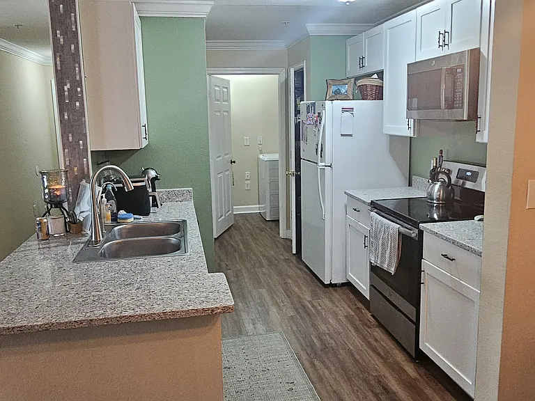 18187 Bridle Club Dr — Photo 8