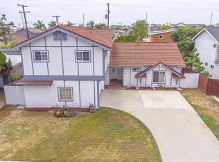 8252 Terry Dr, Huntington Beach, CA 92647