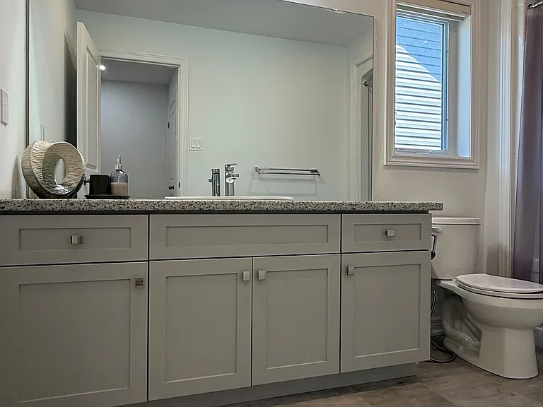 72 McLean Ave — Photo 22