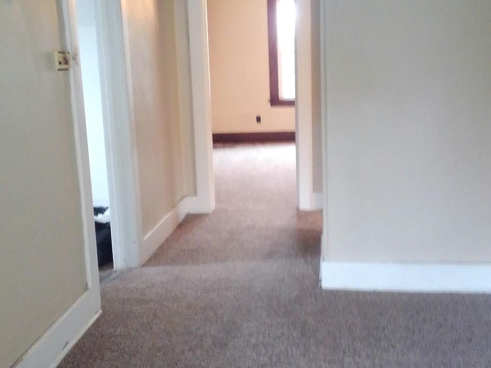 1st image of 142 Atlantic St NW
