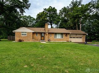 6165 Shady Oak St, Dayton, OH 45424