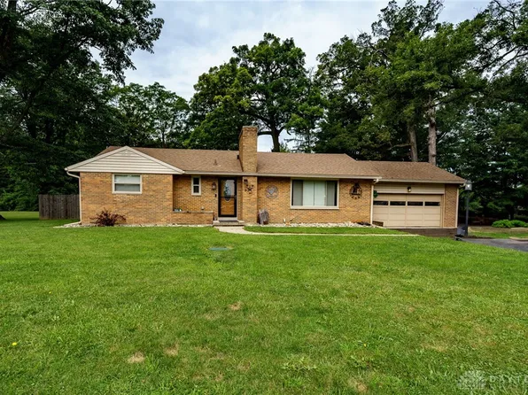 6165 Shady Oak St, Dayton, OH 45424