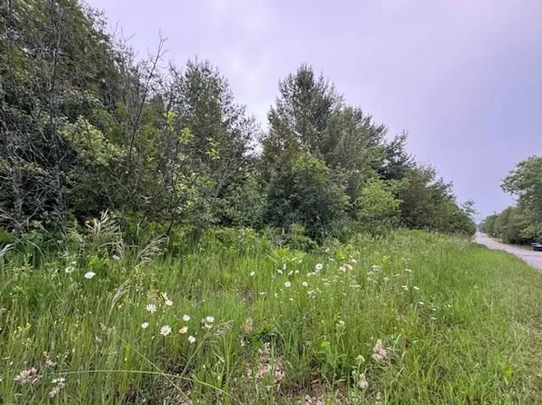 S Highland Rd, Fish Creek, WI 54212