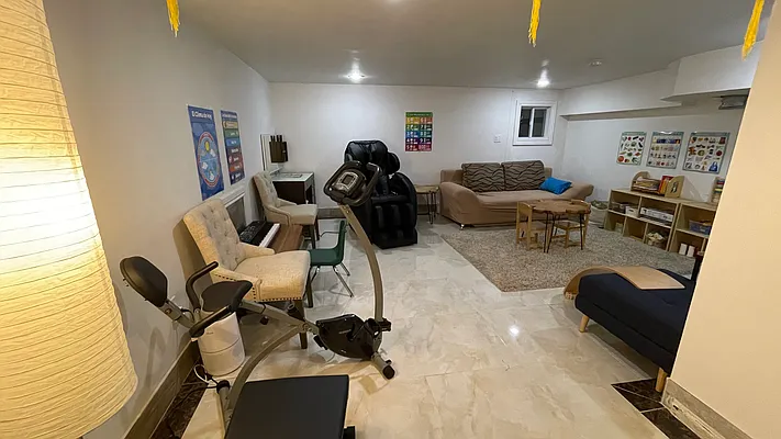 Rented by Owner | media 10