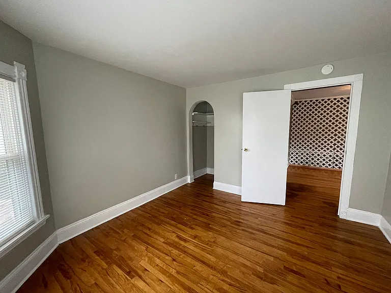 205 Cayuga St — Photo 29