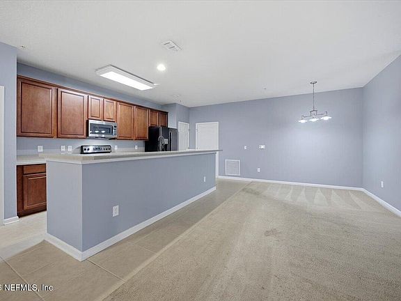 5th image of 13364 BEACH Boulevard #319