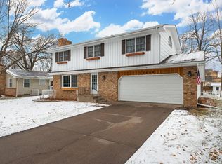 11649 Eldorado St NW, Coon Rapids, MN 55433