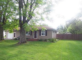 219 School St, Luckey, OH 43443