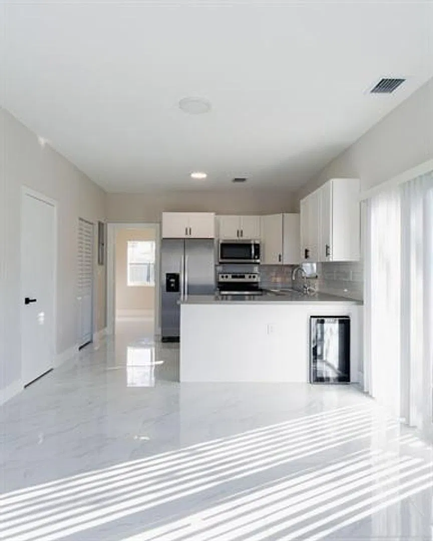 2284 NW 82nd St th 1, Miami, FL 33147 — Photo 3