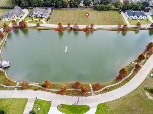 105 Alsway Ln, Broussard, LA 70518