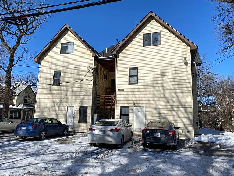 1910 Feronia Ave — Photo 6
