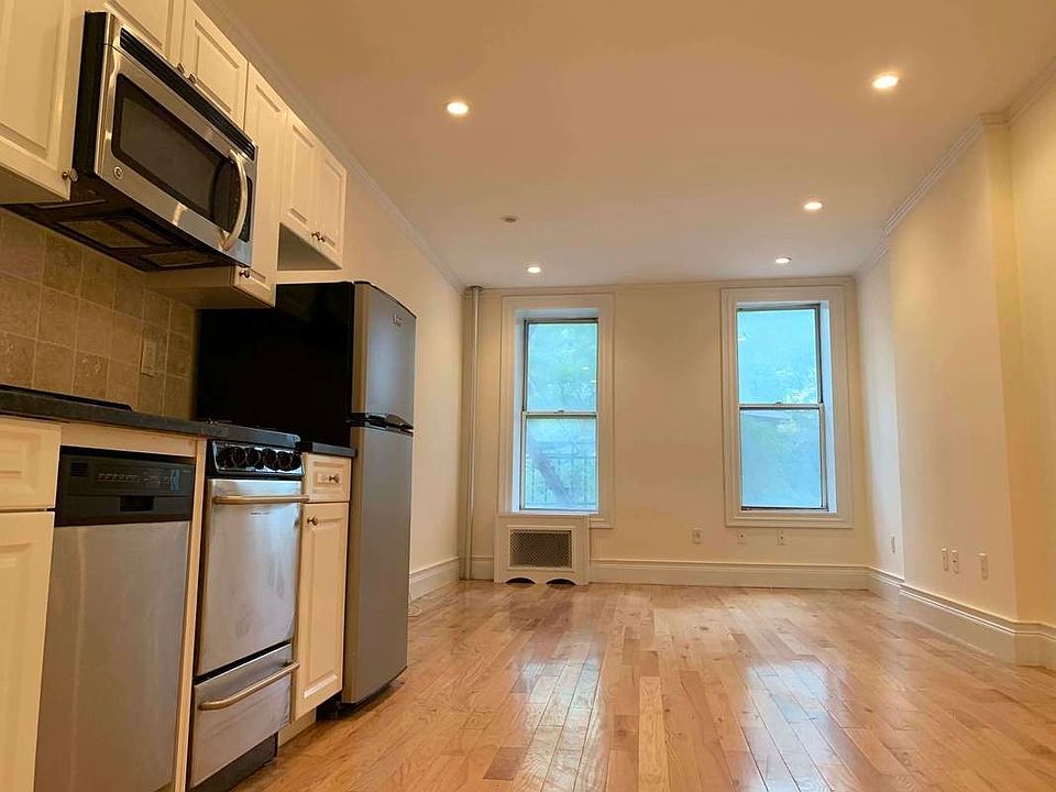 1st image of 449 W 43rd St APT 2D