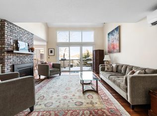 6 Lakeview Pl, Grantham, NH 03753