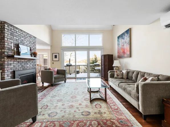 6 Lakeview Place, Grantham, NH 03753