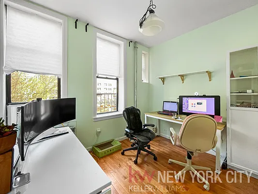 Rented by Keller Williams NYC | media 16